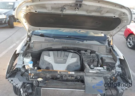 2017 Hyundai Santa Fe Limited z USA, uszkodzony, nr VIN KM8SN4HF7HU240625